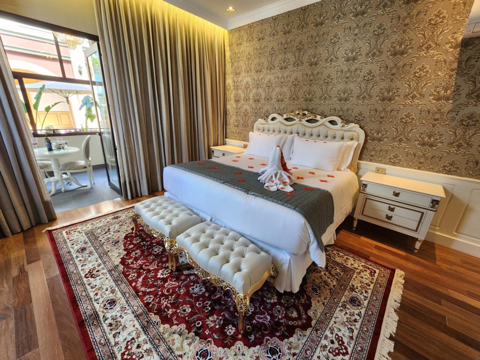 Pousada Luis XV Campos do Jordão Pokoj fotografie A bedroom at the hotel