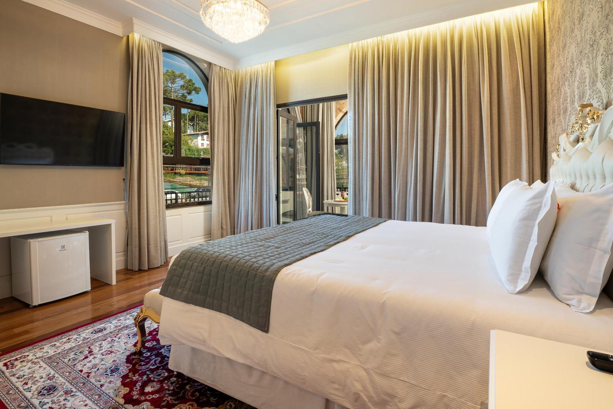 Pousada Luis XV Campos do Jordão Exteriér fotografie Deluxe Room